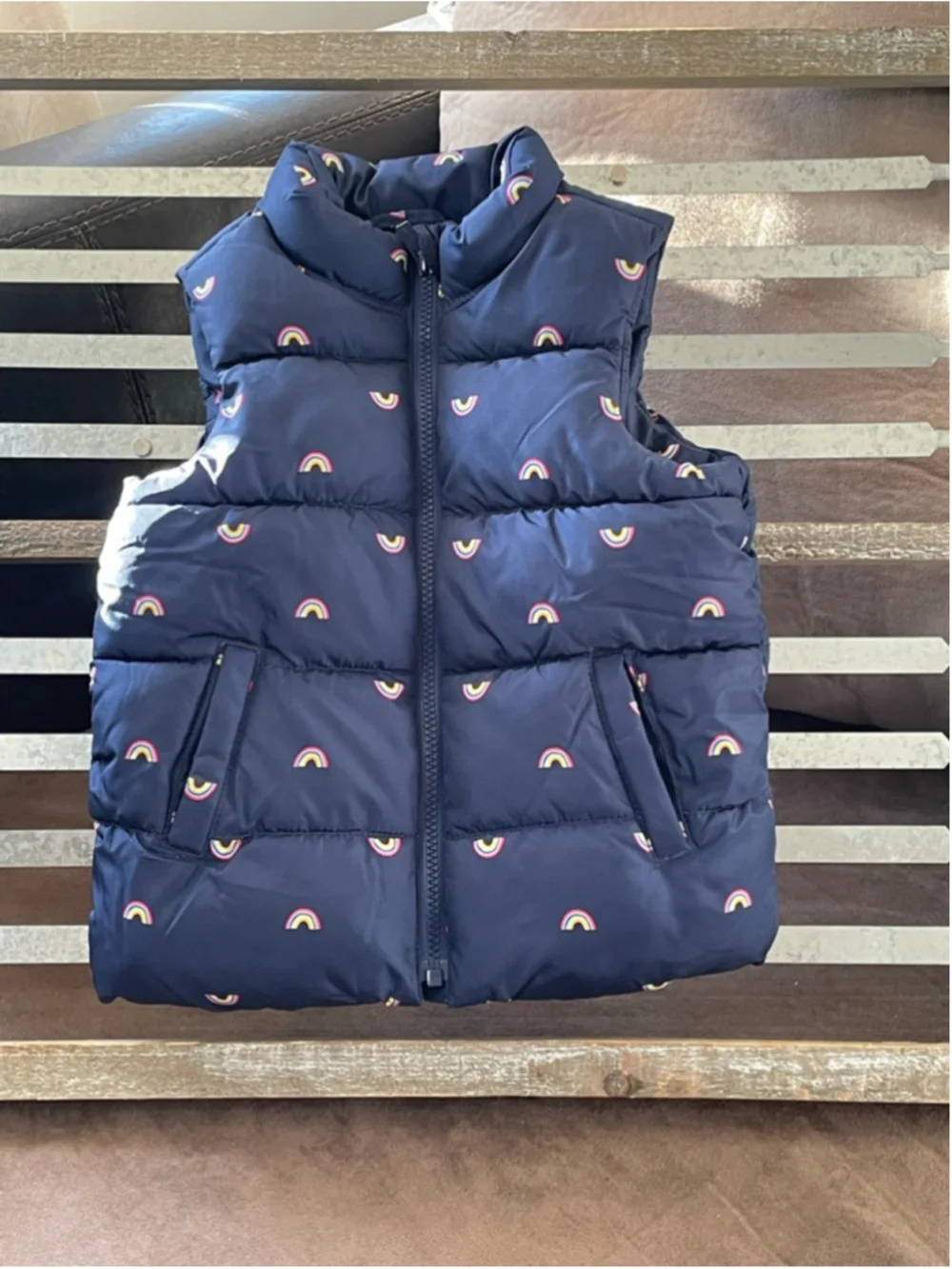 Girls Old Navy Puffer Vest 4T Navy Rainbows